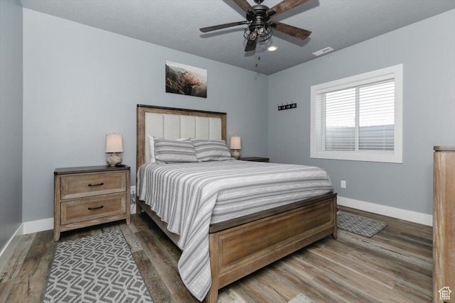 207 E Clubhouse Dr Unit 40, Garden City, UT 84028 - bedroom featuring baseboards, wood finished floors, a ceiling fan, and recessed lighting