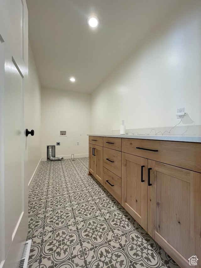 3834 N 2550 W, Farr West, UT 84404 - laundry room with recessed lighting and cabinet space