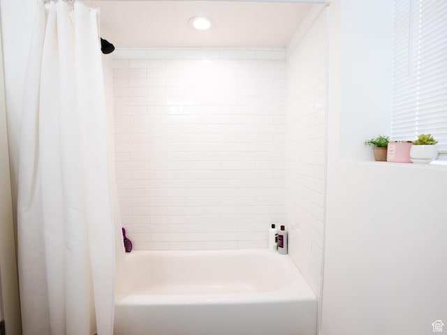 3834 N 2550 W, Farr West, UT 84404 - full bath with shower / bath combo and recessed lighting