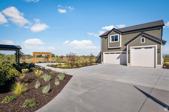1478 W 400 N, West Bountiful, UT 84087 - view of front of house featuring driveway and a garage