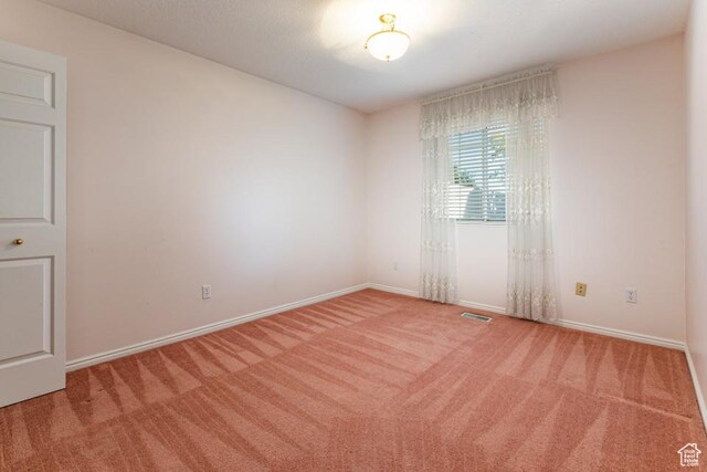 954 E 5650 S, South Ogden, UT 84405 - carpeted empty room with baseboards and visible vents
