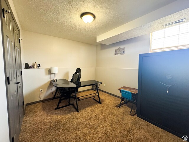 3261 S 1500 W, Nibley, UT 84321 - office space featuring carpet flooring, a textured ceiling, visible vents, and baseboards