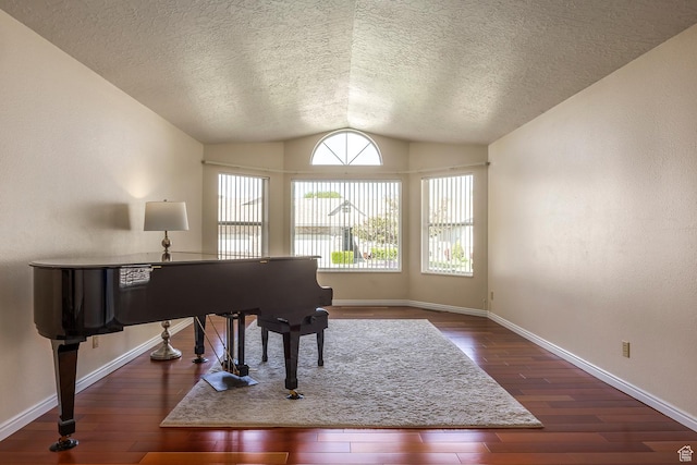 176 N 170 E, Orem, UT 84057 - living area featuring baseboards, vaulted ceiling, and hardwood / wood-style floors