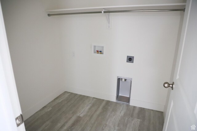 3743 N Janie St Unit 1010, Eagle Mountain, UT 84005 - laundry area with laundry area, washer hookup, baseboards, electric dryer hookup, and wood finished floors