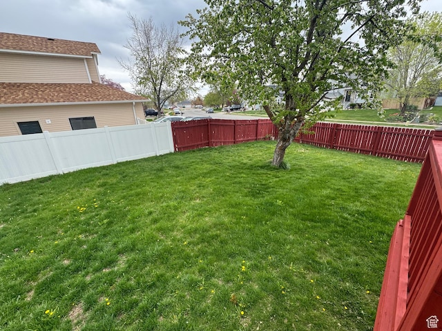 1952 E Sunset Dr, Layton, UT 84040 - view of yard with a fenced backyard