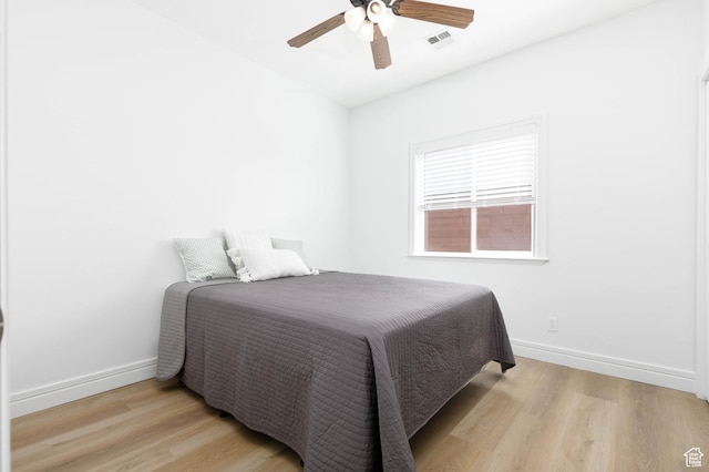 525 N 2480 W, Hurricane, UT 84737 - bedroom featuring visible vents, light wood finished floors, ceiling fan, and baseboards