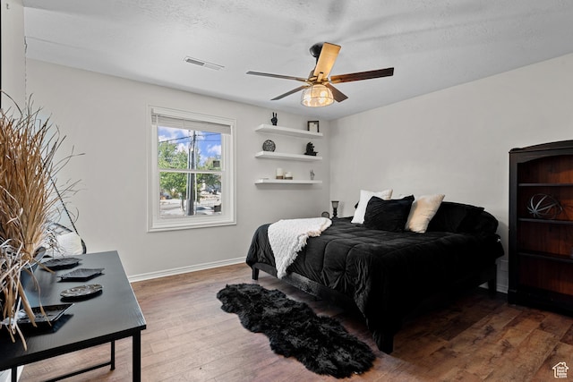 11622 S Worthington Ct E, Sandy, UT 84092 - bedroom featuring hardwood / wood-style floors, baseboards, and a ceiling fan