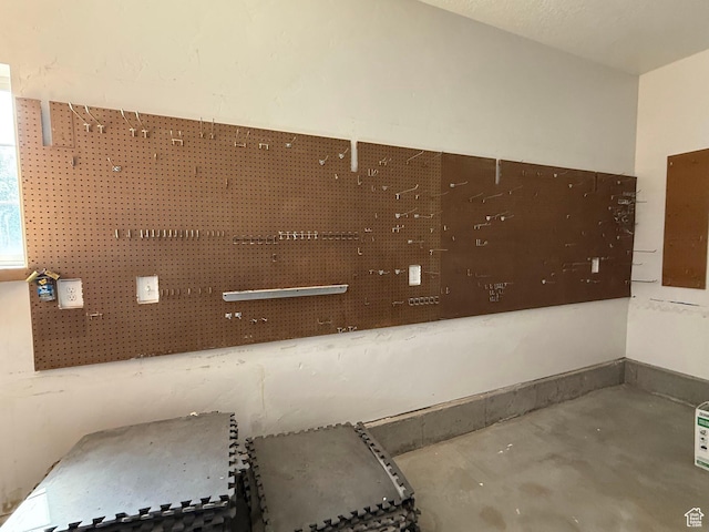 598 W 1620 S, Lehi, UT 84043 - detailed view of unfinished concrete floors