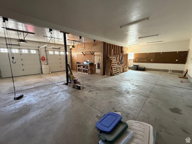598 W 1620 S, Lehi, UT 84043 - garage with a garage door opener