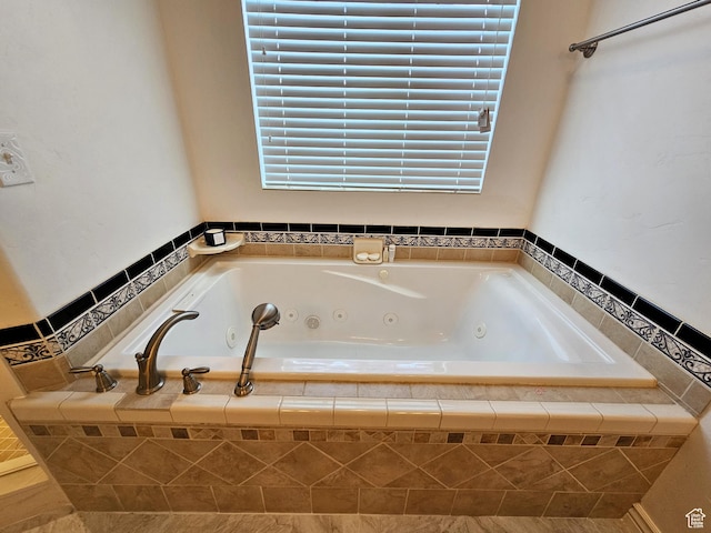 598 W 1620 S, Lehi, UT 84043 - full bath featuring a jetted tub