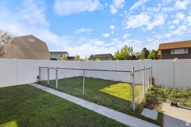 1295 N 190 E, Lehi, UT 84043 - view of yard with fence and a gate