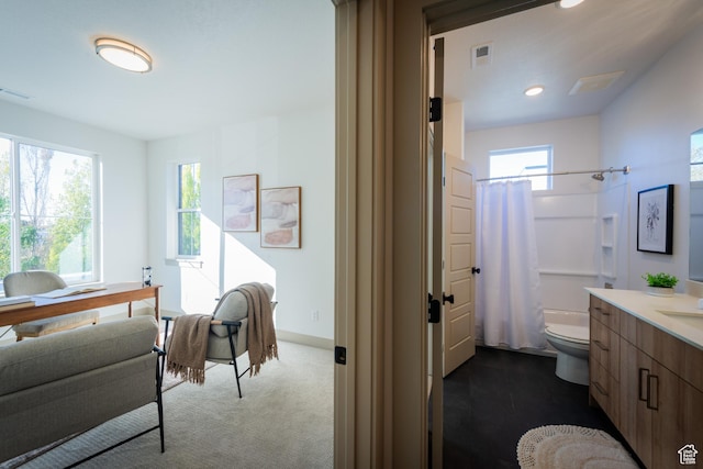 8093 S 615 E, Sandy, UT 84070 - bathroom featuring visible vents, a shower with shower curtain, toilet, and vanity