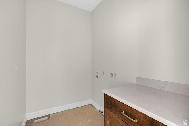 2881 N 3475 W Unit 17, Plain City, UT 84404 - clothes washing area with baseboards