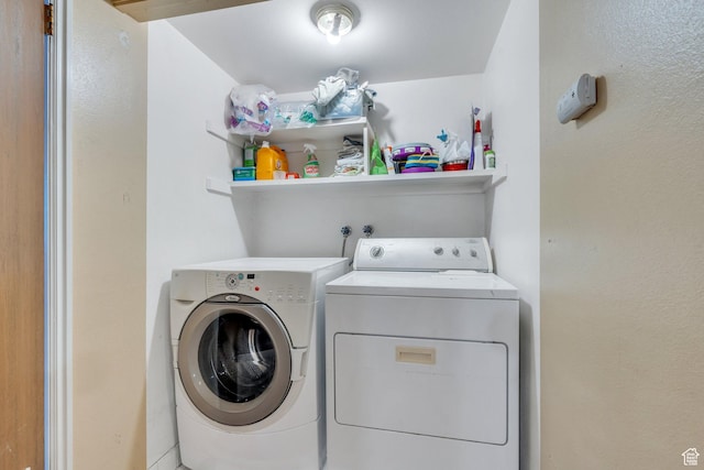 161 E 700 N Unit 10, Provo, UT 84606 - laundry area with separate washer and dryer and laundry area