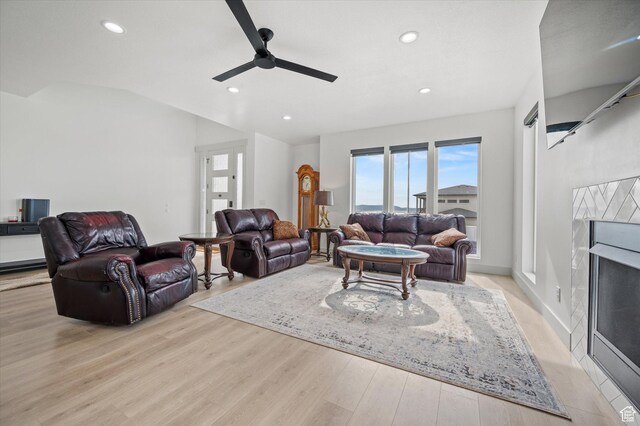 833 S 260 E, Willard, UT 84340 - living room featuring recessed lighting, a ceiling fan, wood finished floors, and vaulted ceiling