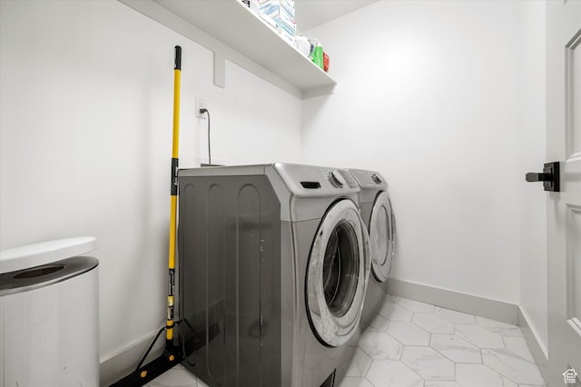 833 S 260 E, Willard, UT 84340 - laundry room with light tile patterned floors, baseboards, laundry area, and washing machine and dryer