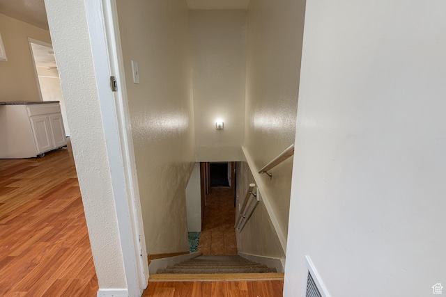 326 E 150 S, Kanab, UT 84741 - staircase with visible vents and wood finished floors