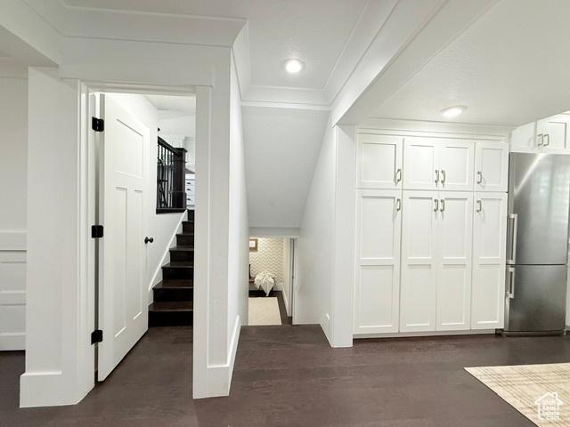 1170 N Main St, Orem, UT 84057 - interior space with ornamental molding and recessed lighting