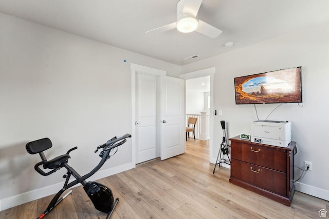 4852 N Arctic Fox Cir W Unit 2800, Lehi, UT 84043 - exercise room featuring baseboards, a ceiling fan, light wood-style flooring, and visible vents