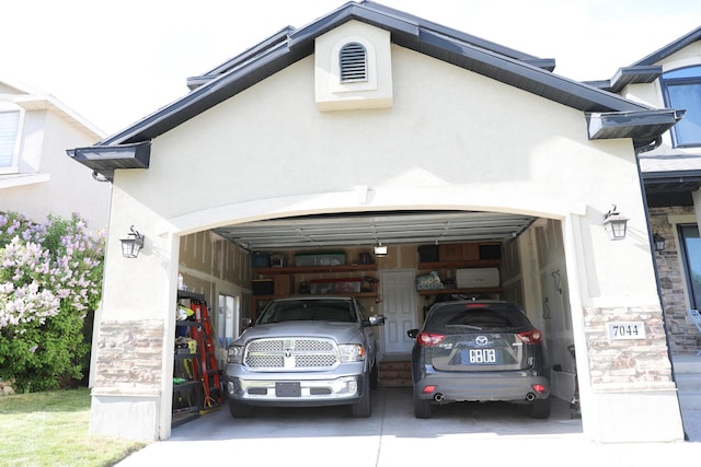 7044 W 8050 S, West Jordan, UT 84081 - view of car parking with concrete driveway
