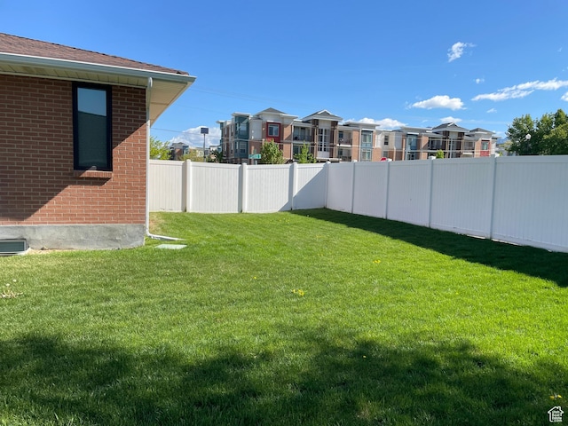 1846 E 9800 S, Sandy, UT 84092 - view of yard featuring a fenced backyard and a residential view