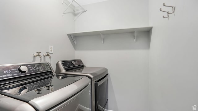 875 E 1150 S Unit 21, Ogden, UT 84404 - clothes washing area with laundry area and washer and dryer