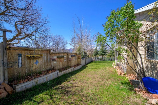 4851 E Lake Creek Rd, Heber City, UT 84032 - view of yard with fence