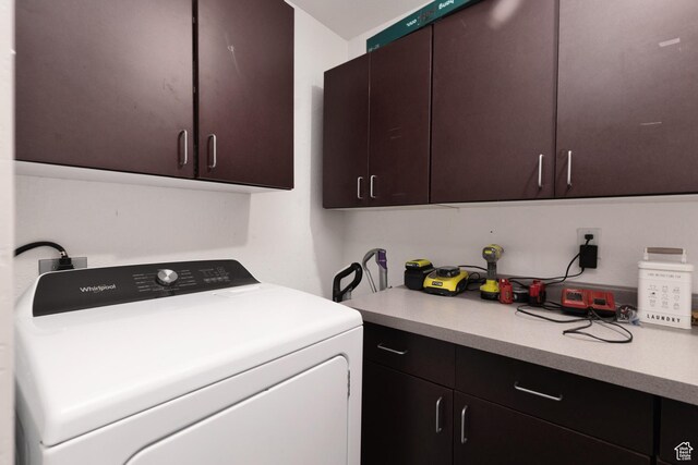 463 E Main St, Salina, UT 84654 - laundry area with washer / dryer and cabinet space