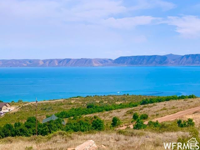 1322 N Ridge Cir, Garden City, UT 84028