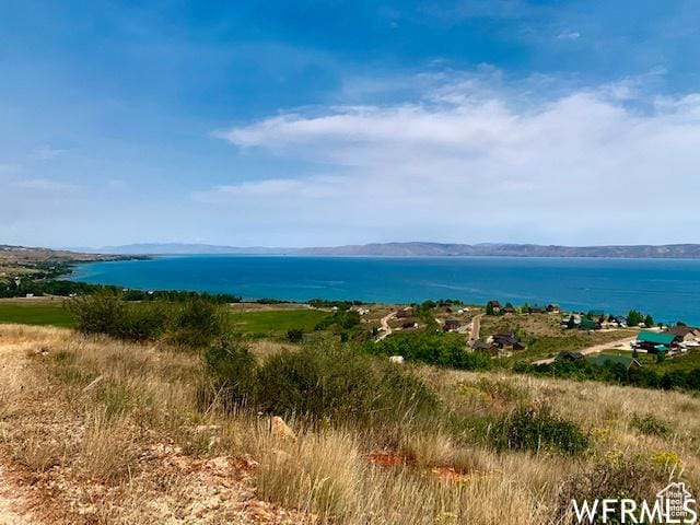 1322 N Ridge Cir, Garden City, UT 84028