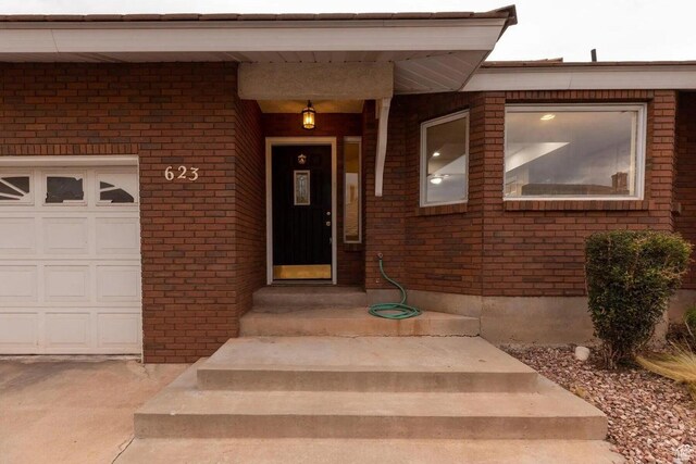 623 E 160 S, St George, UT 84770 - entrance to property with brick siding and a garage