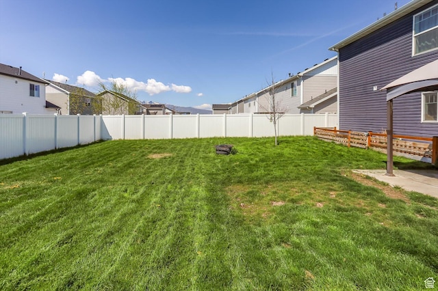 1150 W 200 S, Logan, UT 84321 - view of yard featuring fence and a residential view