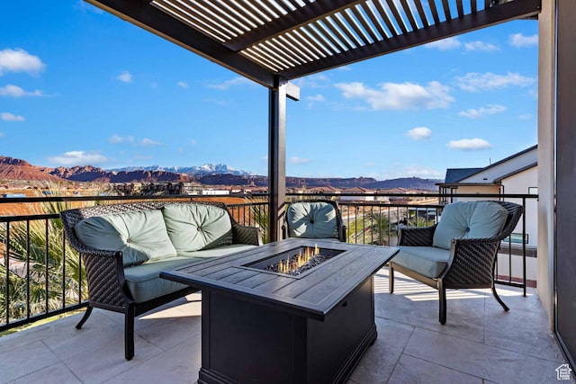 2600 Ocotillo Way Unit 31, Santa Clara, UT 84765 - balcony with a mountain view, a fire pit, and a pergola