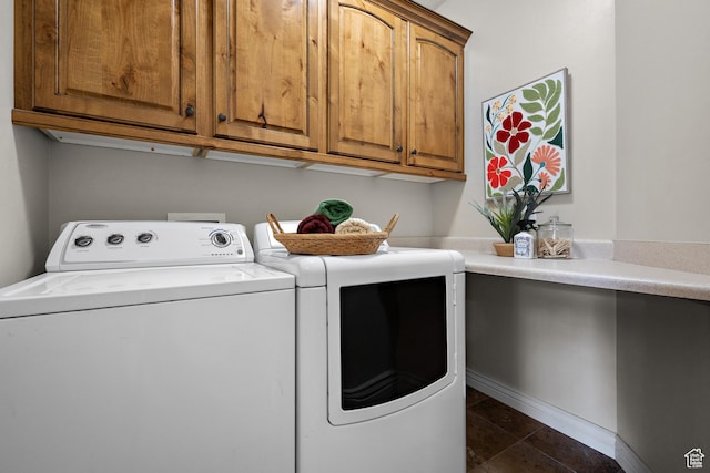 927 S Iris Ln W, Mapleton, UT 84664 - clothes washing area featuring cabinet space and washer and dryer