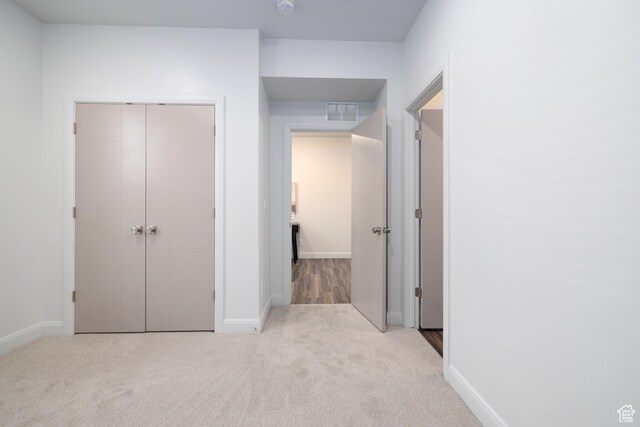 1602 E 3300 S, Millcreek, UT 84106 - unfurnished bedroom with carpet flooring, baseboards, visible vents, and a closet