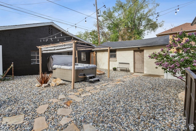 740 E Barrows Ave, Salt Lake City, UT 84106 - exterior space with a hot tub