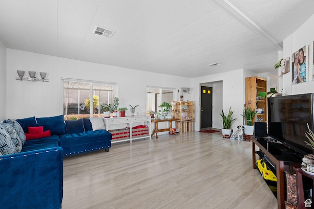 1526 N Dixie Downs Dr Unit 53, St George, UT 84770 - living area featuring light wood-style floors and visible vents