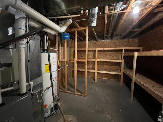 986 Davenport Dr S, Grantsville, UT 84029 - utilities featuring gas water heater