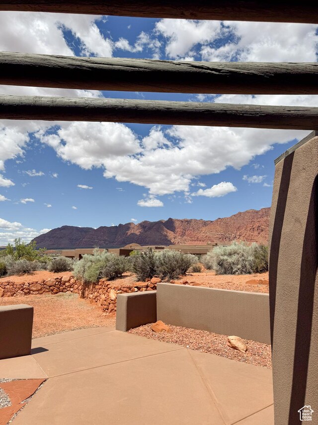 423 W Taman Ct, Ivins, UT 84738 - view of mountain feature