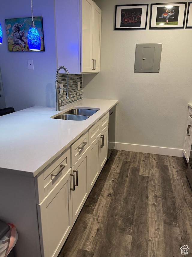 1206 E Waterside Cv Unit 21, Cottonwood Heights, UT 84047 - kitchen with baseboards, a sink, electric panel, and light countertops