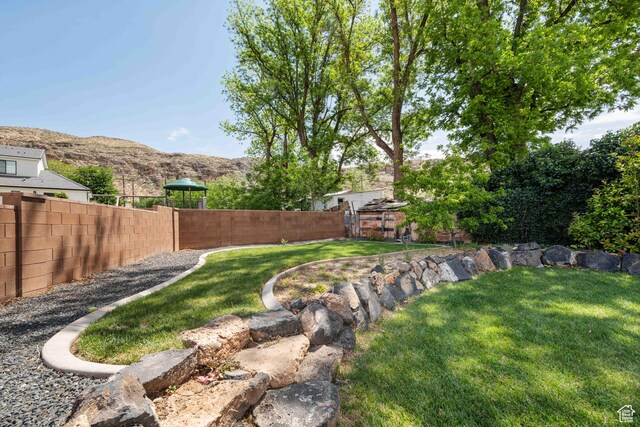 57 W 180 S, La Verkin, UT 84745 - view of yard featuring a mountain view and fence