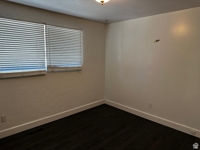 5160 S 200 E, Washington Terrace, UT 84405 - empty room with wood finished floors and baseboards