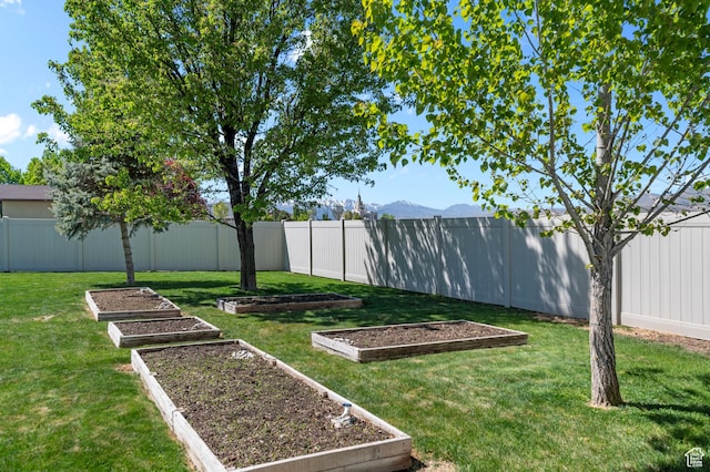 294 W Farmside Dr S, Saratoga Springs, UT 84045 - view of yard featuring a garden