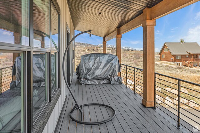 3467 S Porcupine Cir, Garden City, UT 84028 - view of wooden terrace