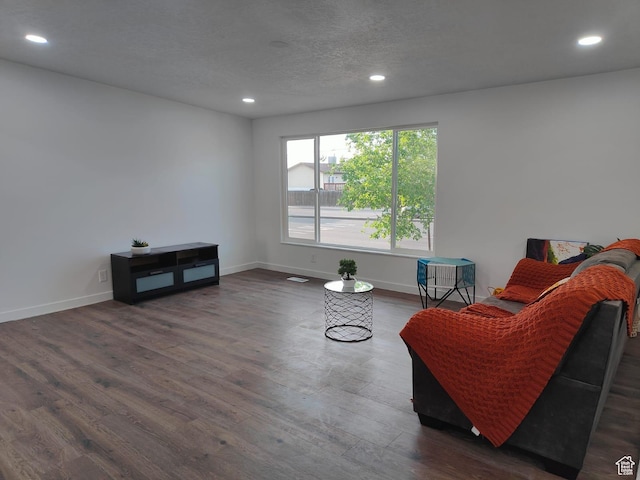 3112 S 3780 W, West Valley City, UT 84120 - sitting room with wood finished floors, recessed lighting, and baseboards