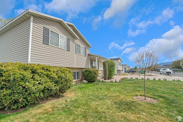 exterior space featuring a yard