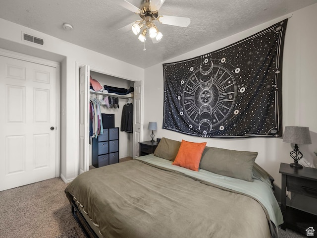 426 E 400 S, American Fork, UT 84003 - carpeted bedroom with visible vents, a textured ceiling, ceiling fan, and a closet