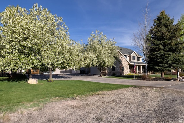 486 N 3500 W, Vernal, UT 84078 - view of front of home with a front lawn