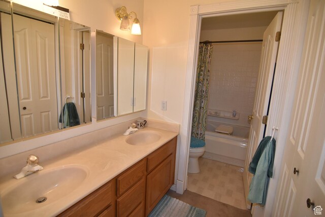 183 E Ama Fille Ln N, Elk Ridge, UT 84651 - bathroom with double vanity, toilet, and shower / tub combo with curtain