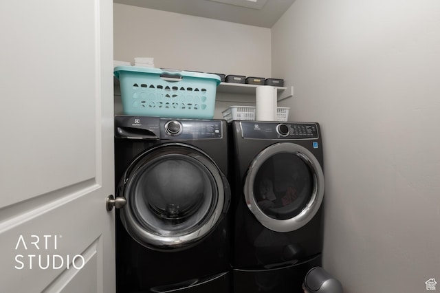 2034 E 970 N, Spanish Fork, UT 84660 - laundry area with separate washer and dryer